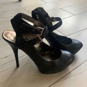 Black Guess heels with silver hardware
